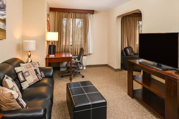 Room 7 of 35