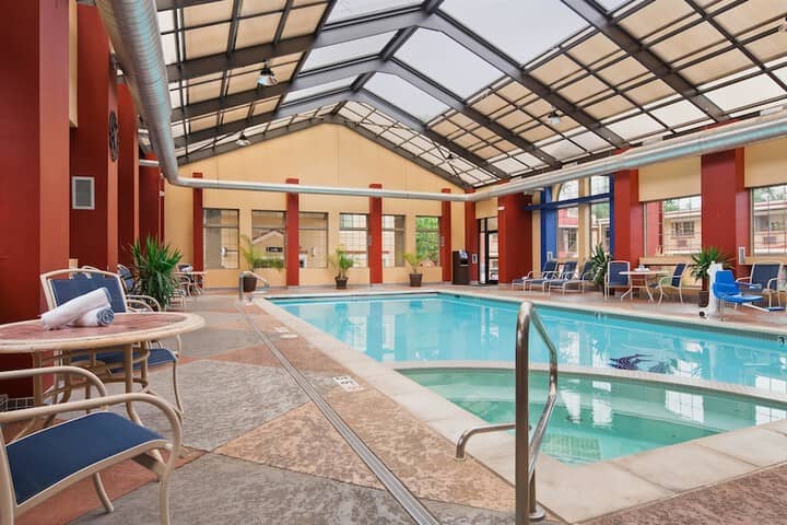 Pool 23 of 35